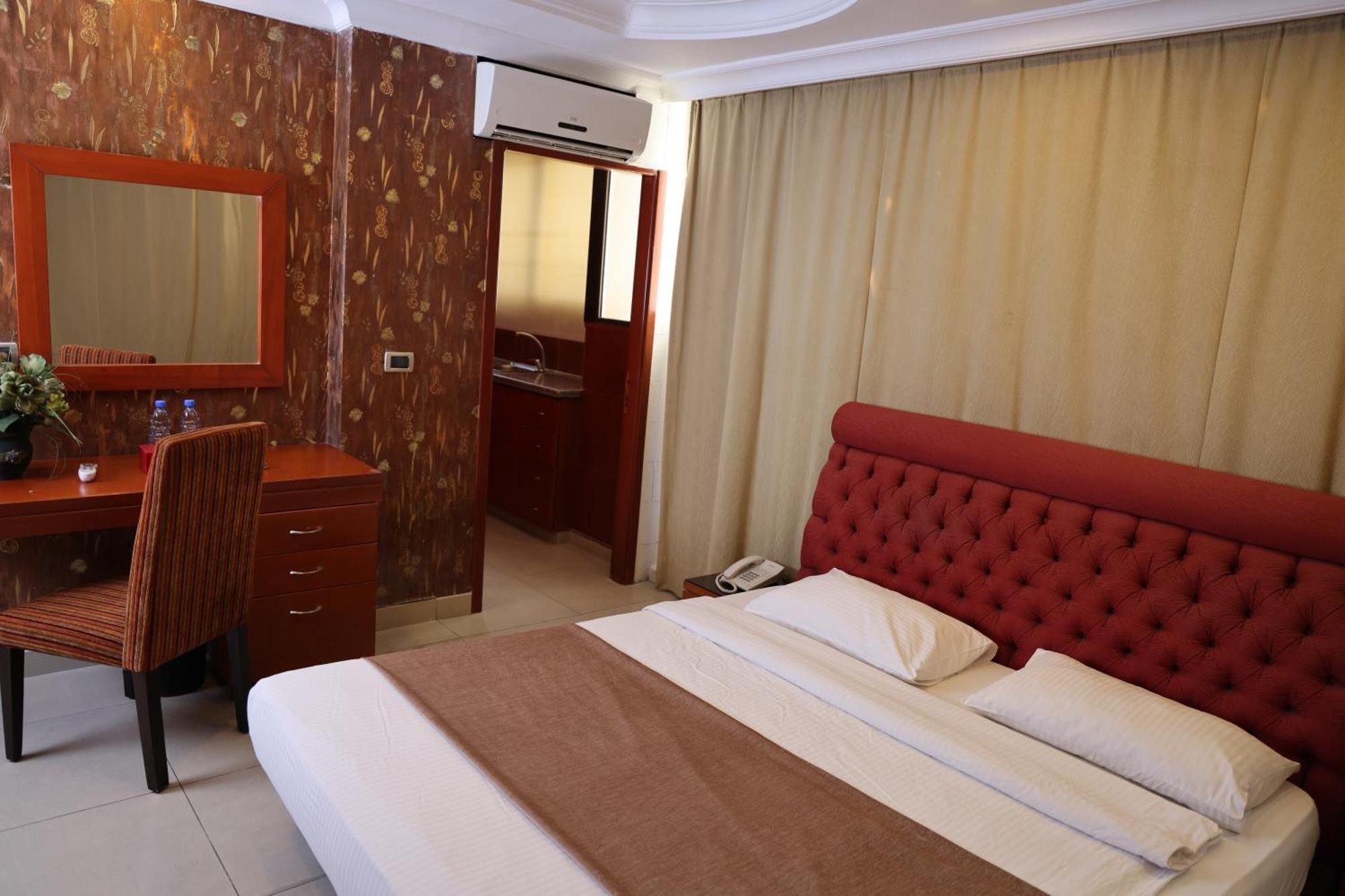 Duroy Hotel By Beverly เบรุต ภายนอก รูปภาพ
